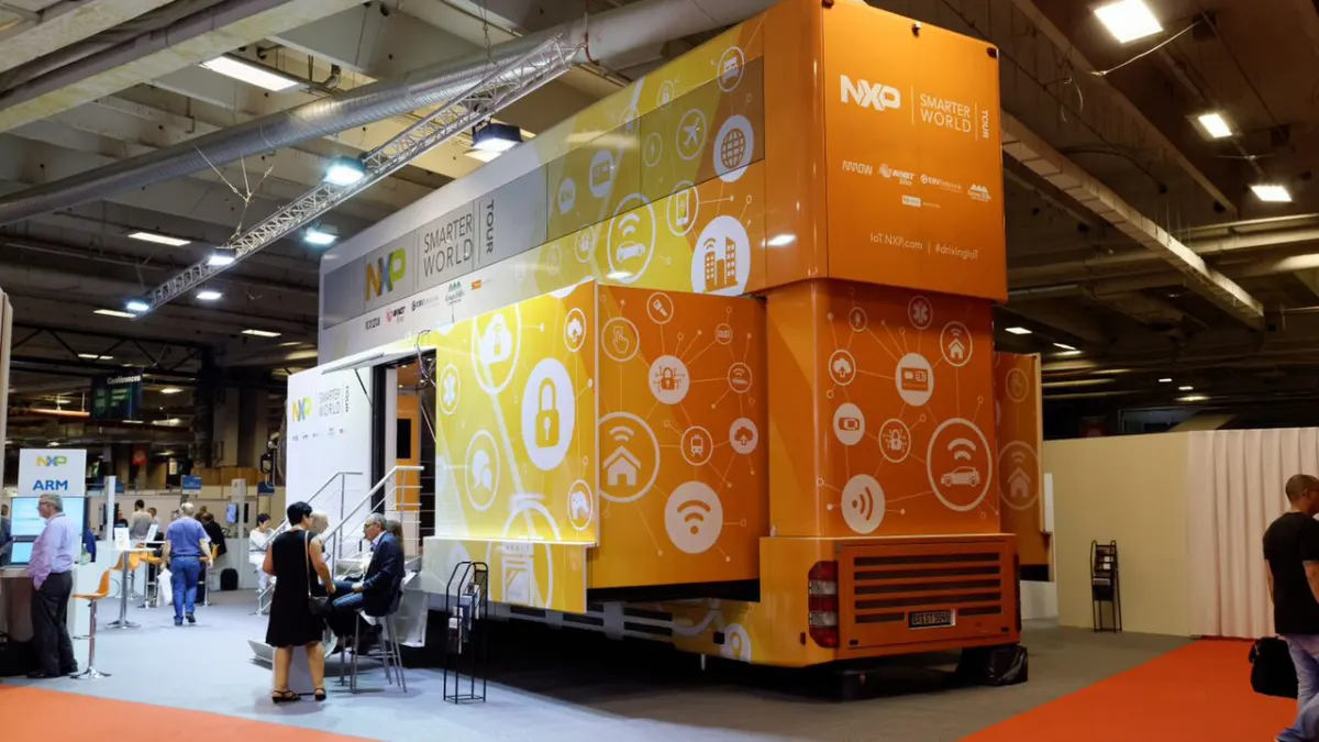 Pharmapack Europe 2026 trade fair exhibition hall